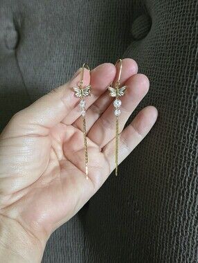 ✨️HP✨️ Rachel Zoe Dainty White Enamel Butterfly🦋 Dangle Earrings
